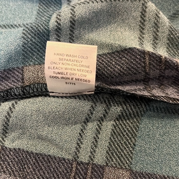 NWT Sugarlips Hudson Plaid Drape Sleeve Top Curve Blouse, Sz. XS. - Picture 13 of 13